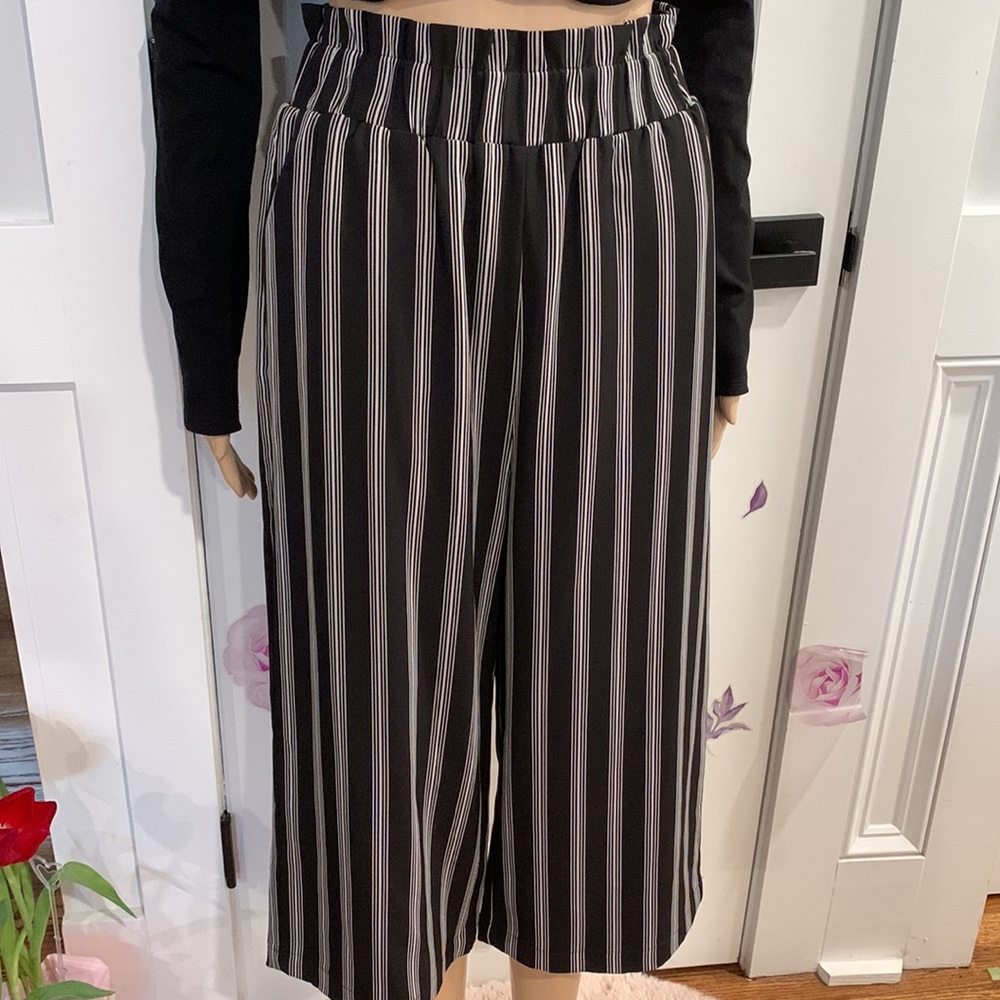 Zara - Picture 3 of 7